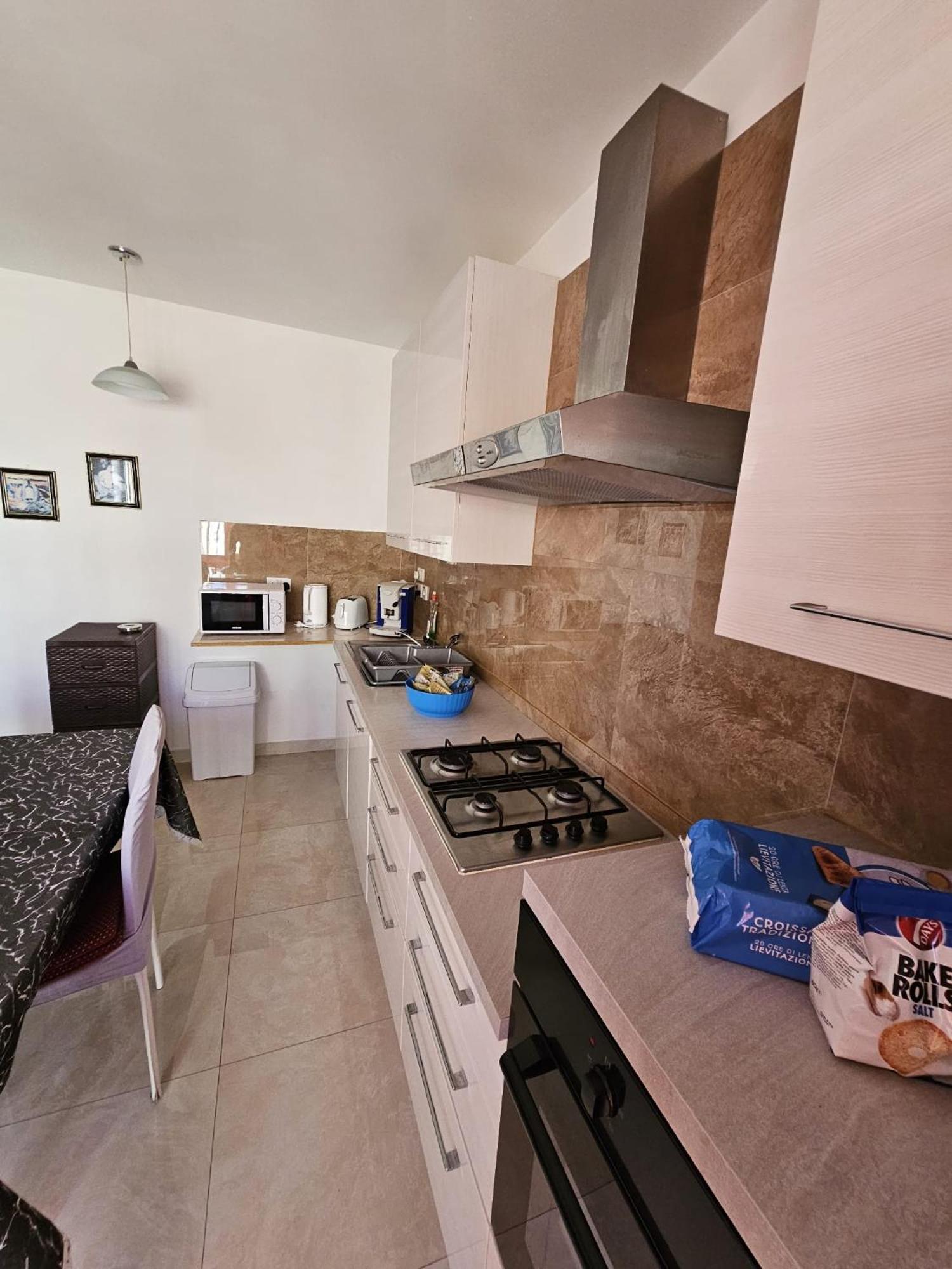 Modern Three Bedroom Apartment In Center Bugibba Σεντ Πόλς Μπέι Εξωτερικό φωτογραφία