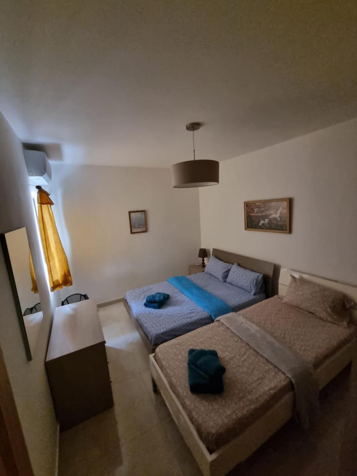 Modern Three Bedroom Apartment In Center Bugibba Σεντ Πόλς Μπέι Εξωτερικό φωτογραφία